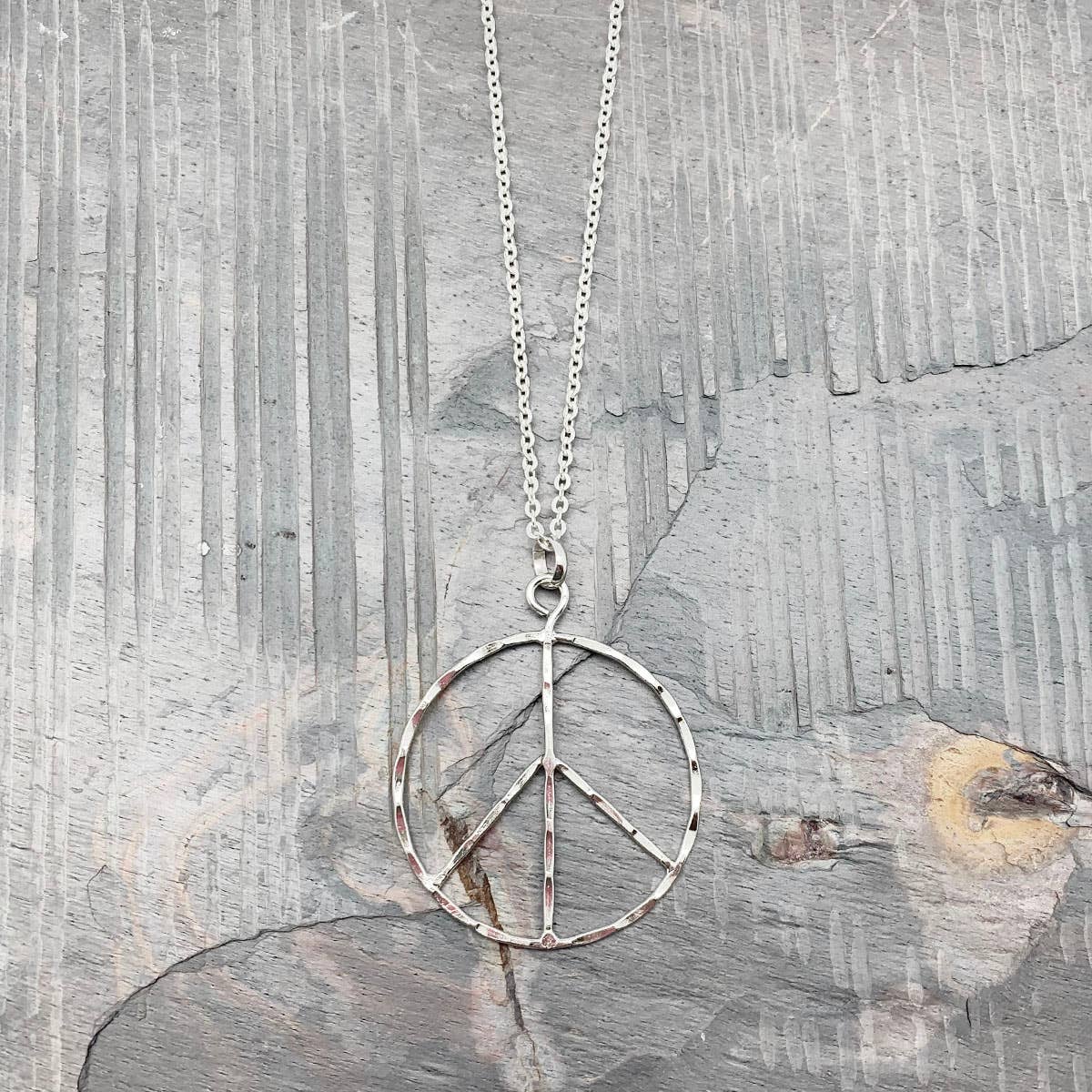 Silver Plated Pendant Necklace - Peace Sign