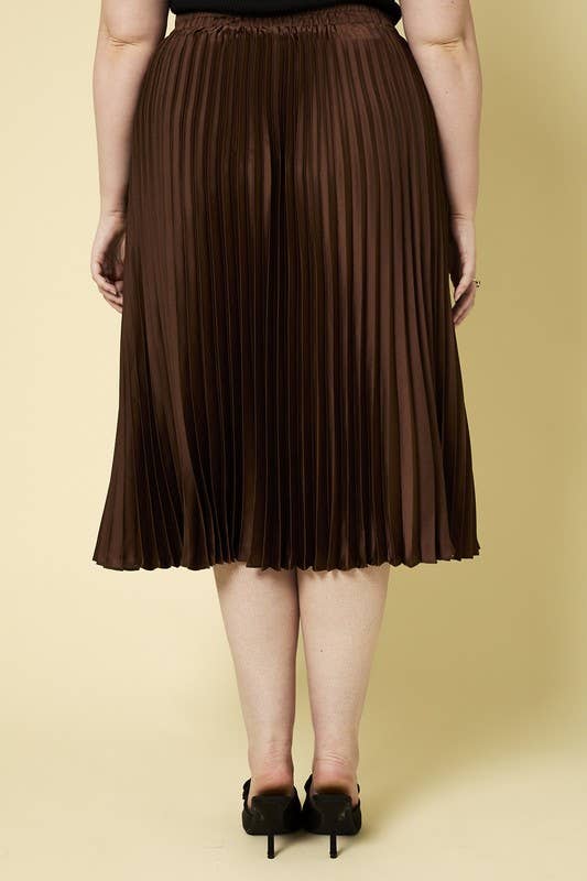 Chic Pleated Satin Skirt for Plus Sizes | Sunburst Design