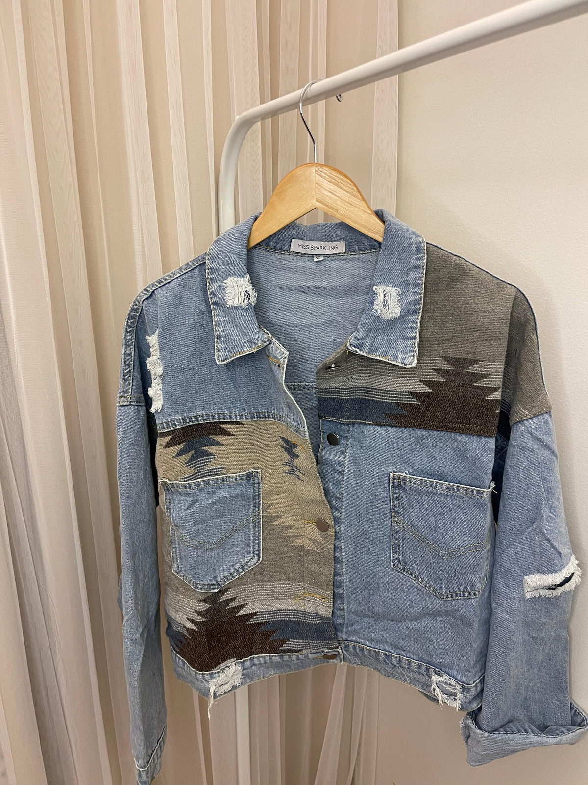 Western Style Light Jean Jacket with Aztec Pattern