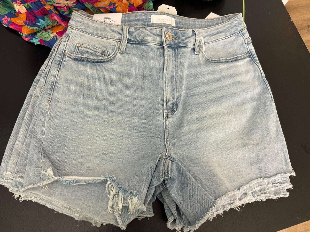 VERVET PLUS SIZE HIGH RISE DISTRESSED HEM DENIM SHORTS